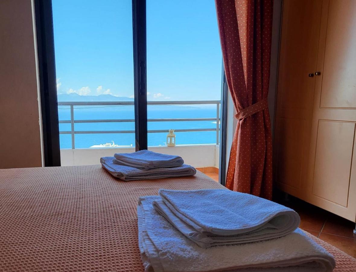 Vive Mare Hotel Саранде Екстериор снимка